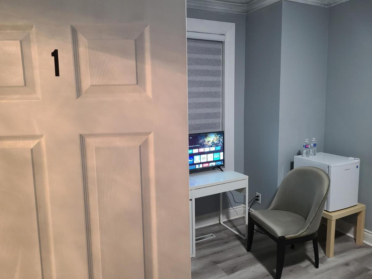 Downtown Ottawa Spacious Room Accommodation المظهر الخارجي الصورة