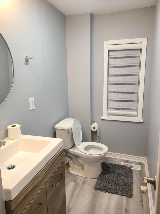 Downtown Ottawa Spacious Room Accommodation المظهر الخارجي الصورة