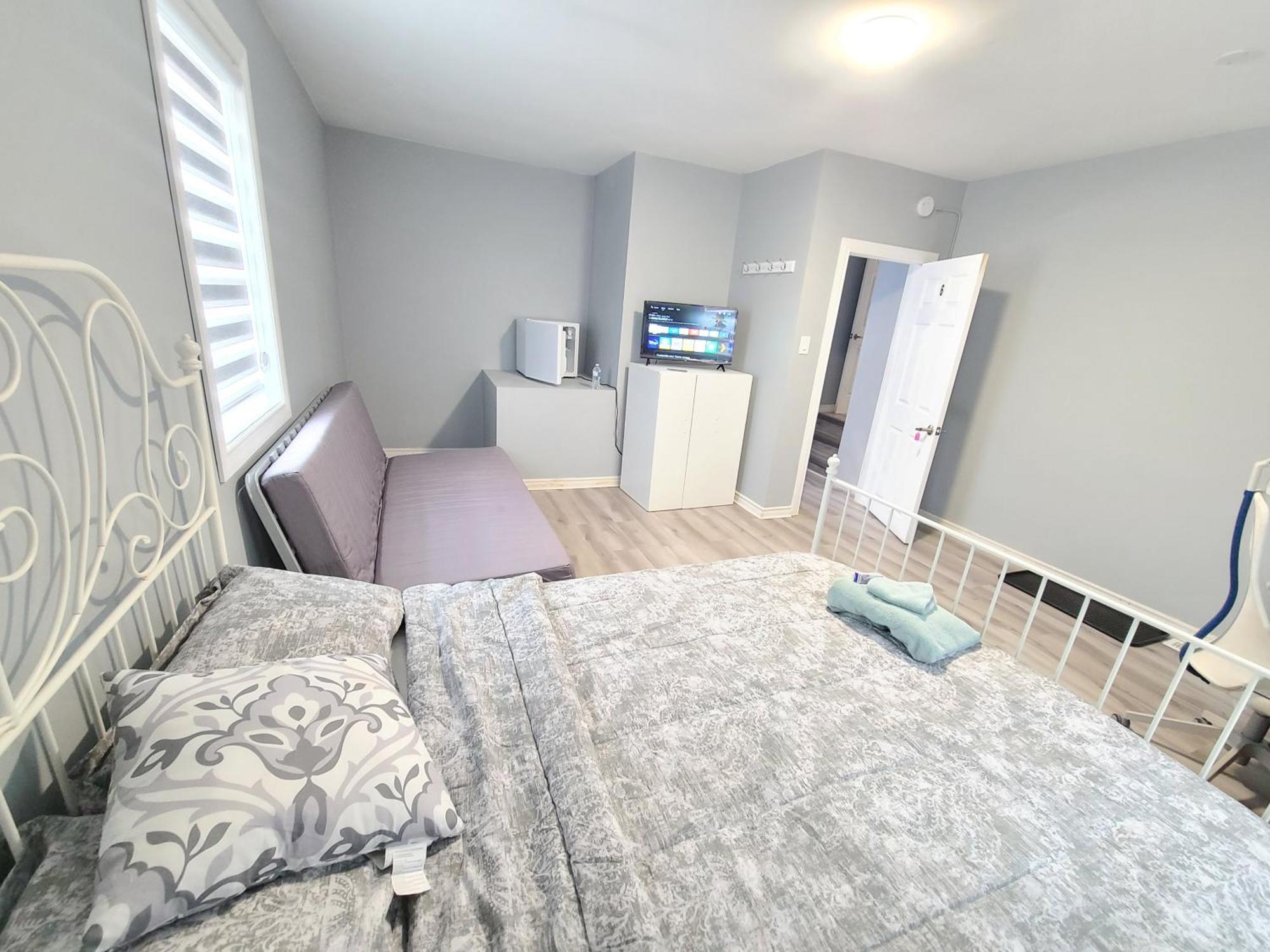 Downtown Ottawa Spacious Room Accommodation المظهر الخارجي الصورة